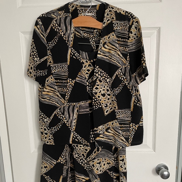 Vintage Leopard Print Jacket and Skirt - Picture 3 of 15